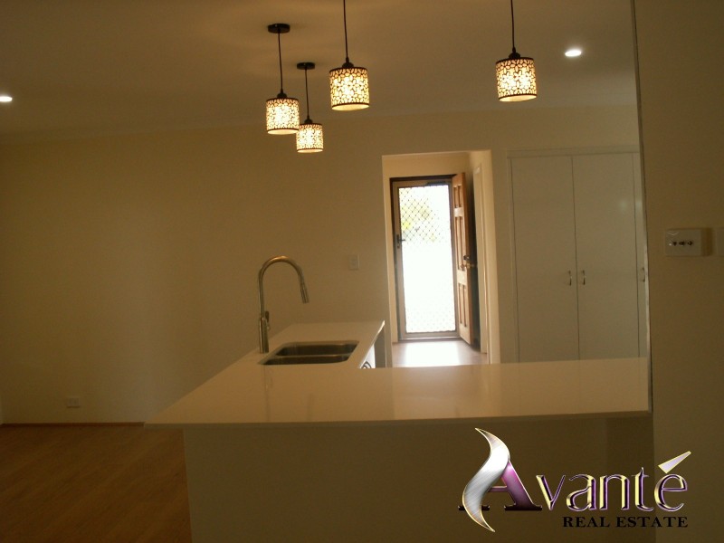 25 Brandon Mews, Parmelia WA 6167