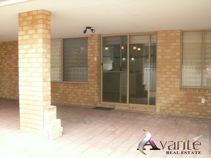 25 Brandon Mews, Parmelia WA 6167