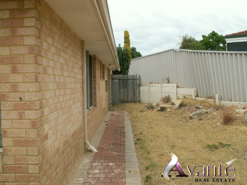 25 Brandon Mews, Parmelia WA 6167