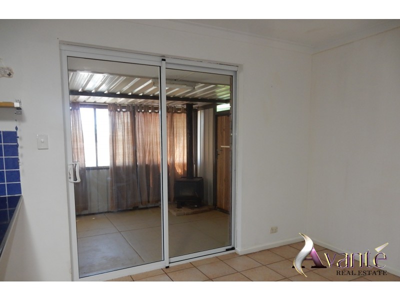 54 Mckean Way, Parmelia WA 6167