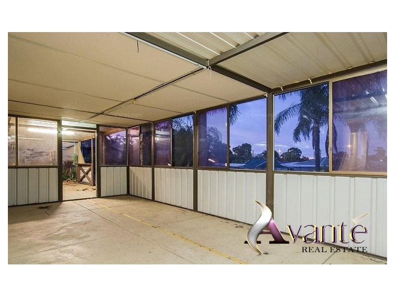 54 Mckean Way, Parmelia WA 6167