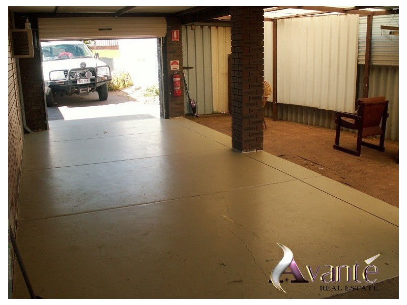 54 Mckean Way, Parmelia WA 6167