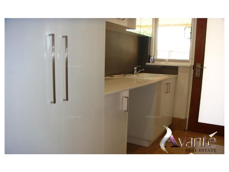 15 Greene Street, Rockingham WA 6168