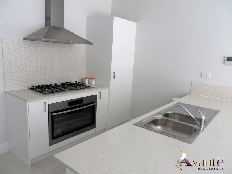 75 Littabella Avenue, Wandi WA 6167