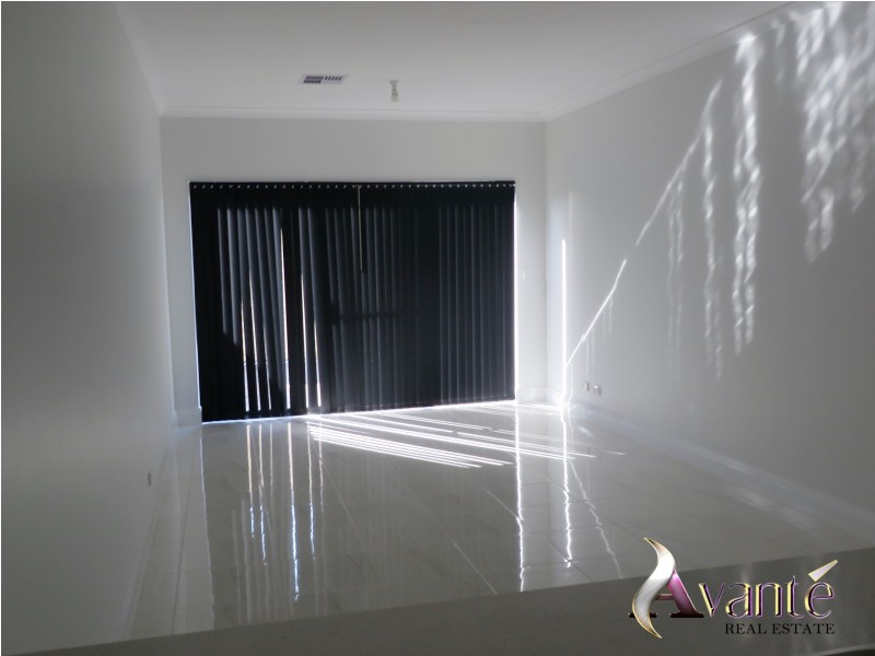 75 Littabella Avenue, Wandi WA 6167