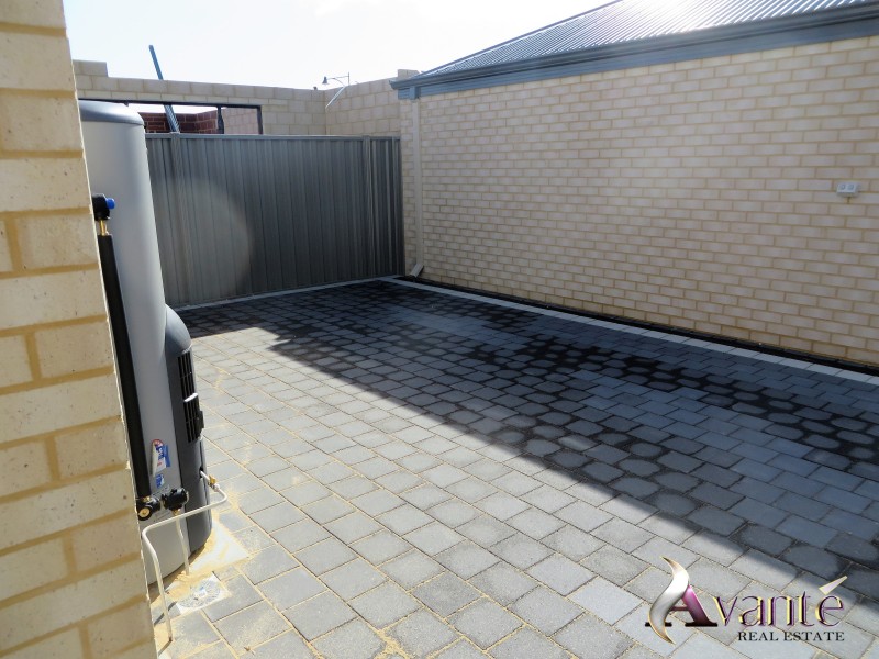 75 Littabella Avenue, Wandi WA 6167