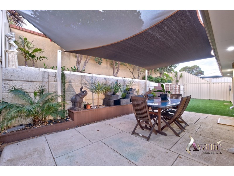 24 Minori Gardens, Yangebup WA 6164