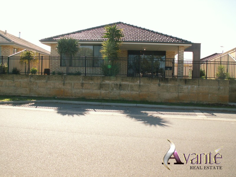 42 Botany Parade, Hammond Park WA 6164