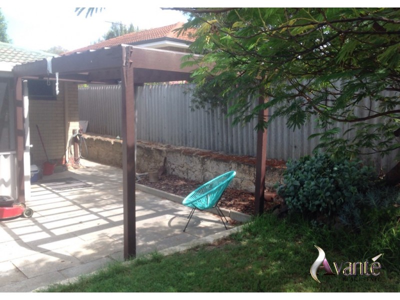 4A Glover Place, Dianella WA 6059