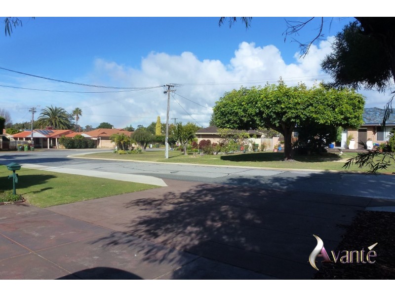 4A Glover Place, Dianella WA 6059