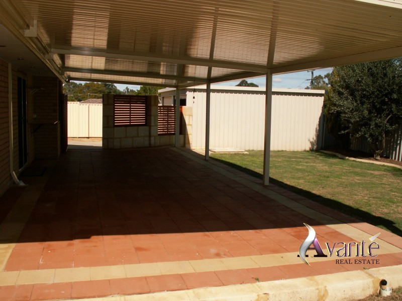 18 Gerosa Place, Alexander Heights WA 6064