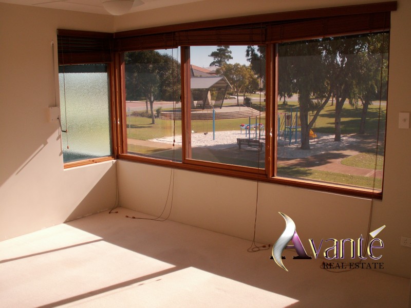 10 Platypus Parkway, Beeliar WA 6164