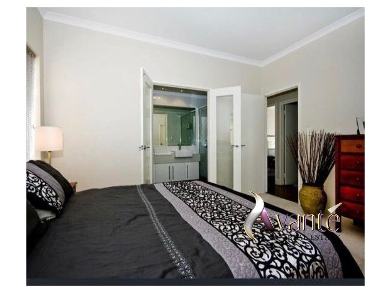 10 Platypus Parkway, Beeliar WA 6164