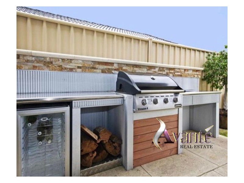 10 Platypus Parkway, Beeliar WA 6164