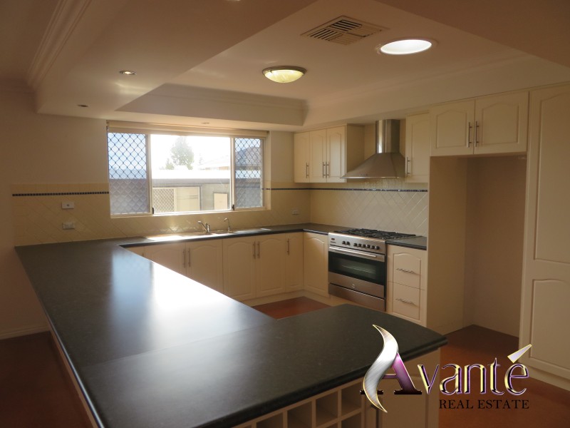 47 Skeahan Street, Spearwood WA 6163