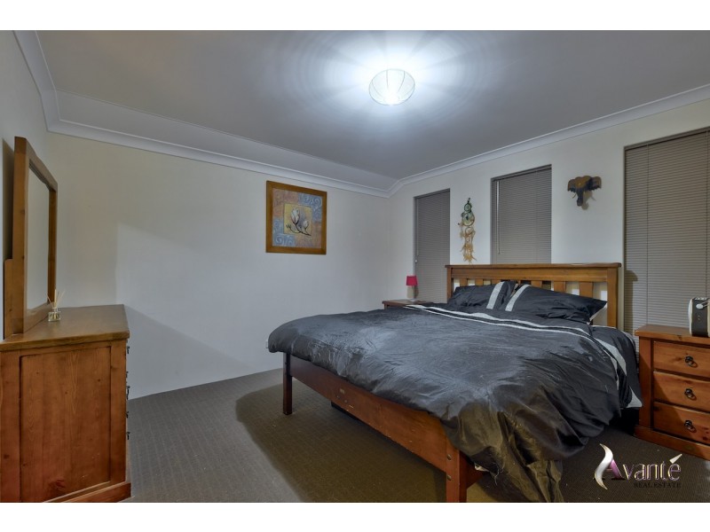 24 Minori Gardens, Yangebup WA 6164