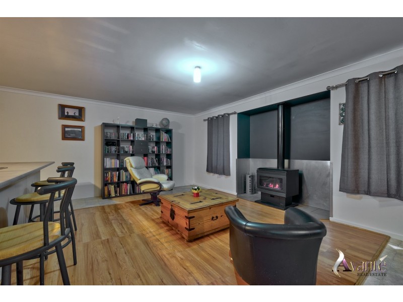 24 Minori Gardens, Yangebup WA 6164