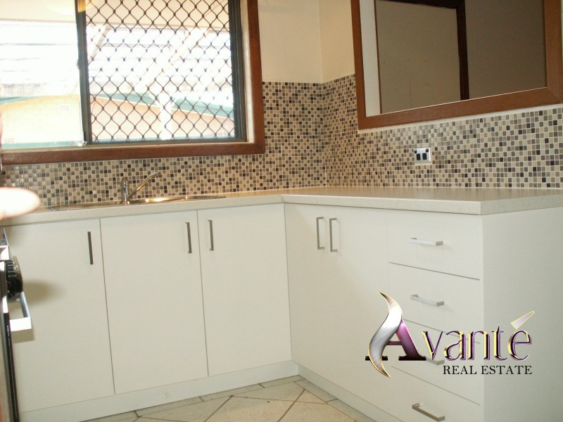 36 McKean Way, Parmelia WA 6167