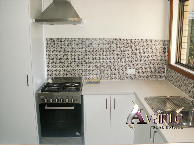 36 McKean Way, Parmelia WA 6167