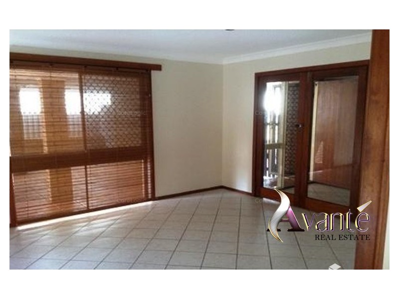 36 McKean Way, Parmelia WA 6167