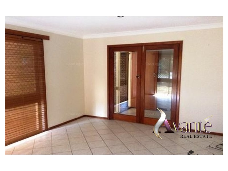 36 McKean Way, Parmelia WA 6167