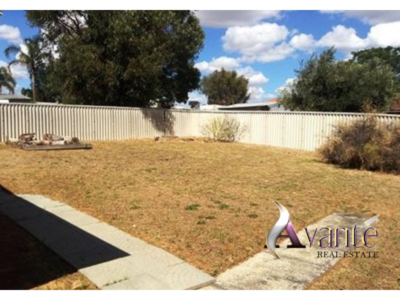 36 McKean Way, Parmelia WA 6167