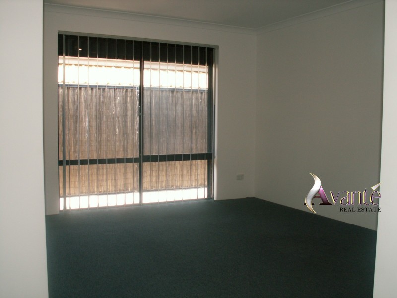 6 Covington Loop, Success WA 6164
