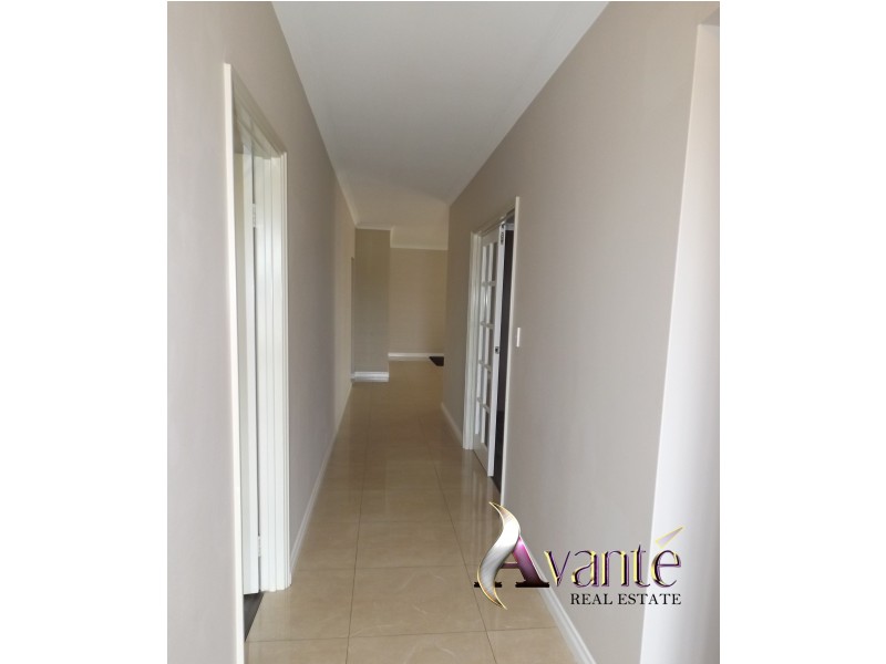 71 Gaebler Road, Hammond Park WA 6164