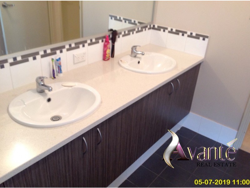 71 Gaebler Road, Hammond Park WA 6164