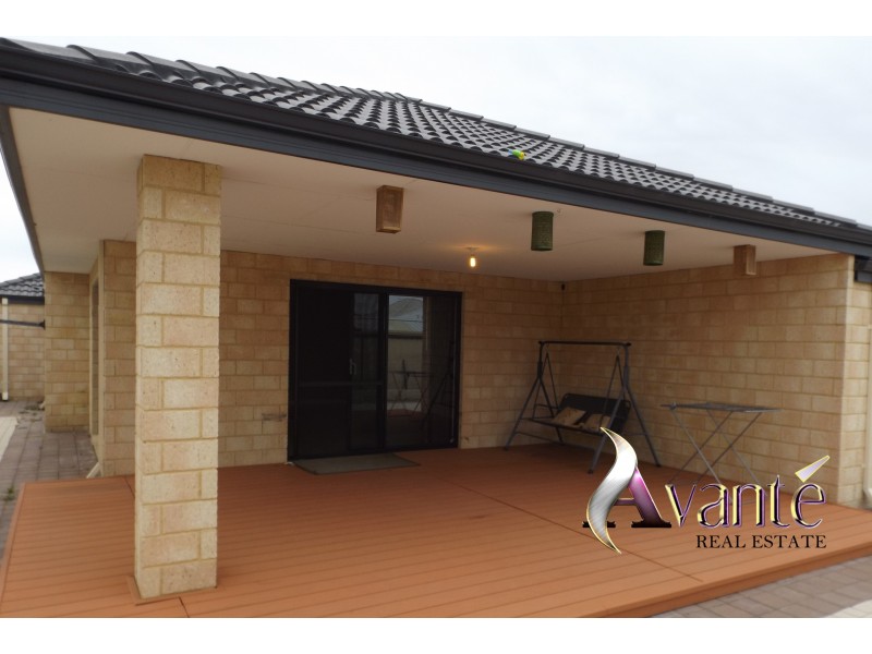 71 Gaebler Road, Hammond Park WA 6164