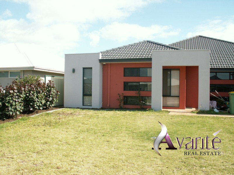 71 Gaebler Road, Hammond Park WA 6164