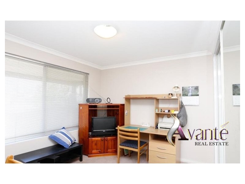 Unit 9/1 Brushfoot Blvd, Success WA 6164