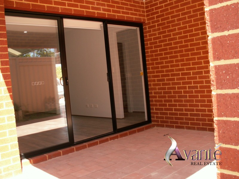 1/69 Davilak Avenue, Hamilton Hill WA 6163