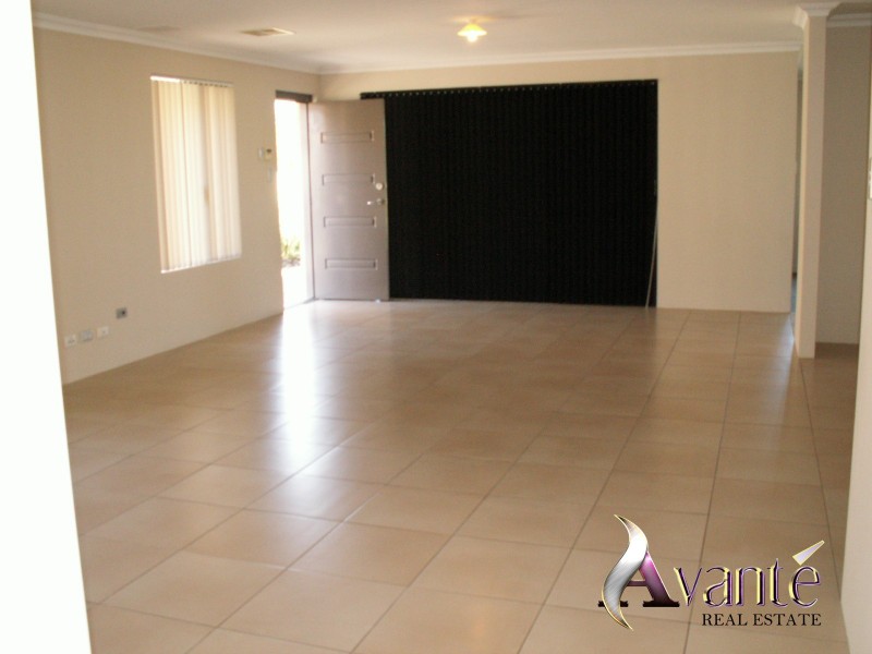 42 Botany Parade, Hammond Park WA 6164