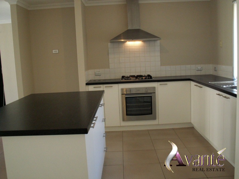 42 Botany Parade, Hammond Park WA 6164