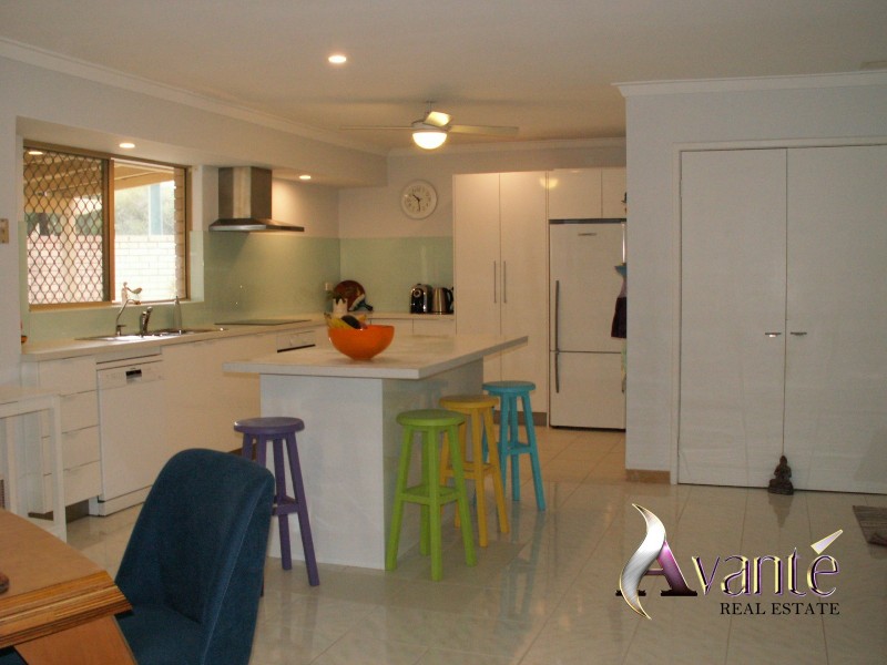 2A  Kingston Place, Kardinya WA 6163