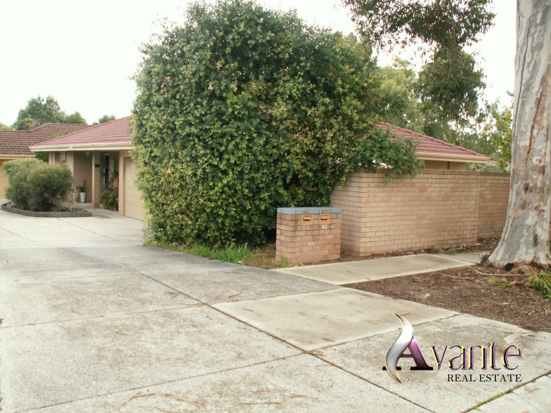 2A  Kingston Place, Kardinya WA 6163