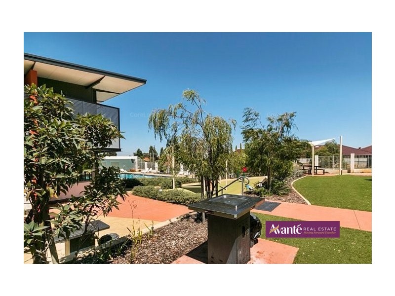 307/17 Malata Crescent, Success WA 6164