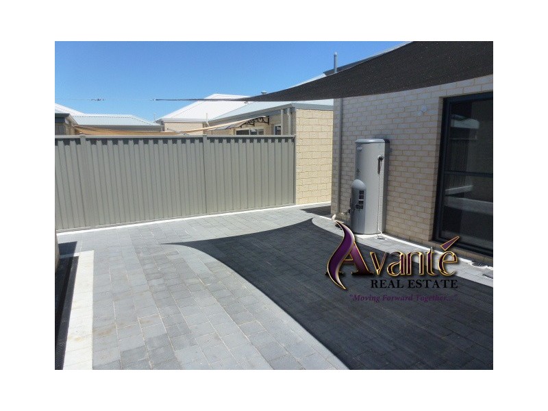 75 Littabella Avenue, Wandi WA 6167