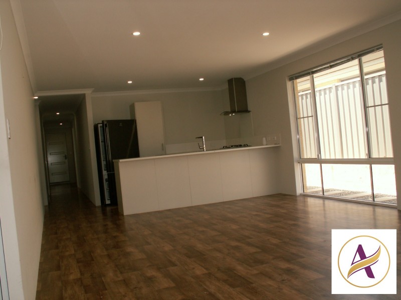 4  Alata Grove, Byford WA 6122