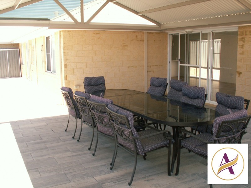 4  Alata Grove, Byford WA 6122