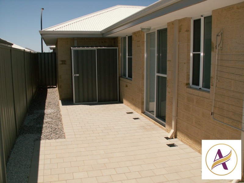 4  Alata Grove, Byford WA 6122