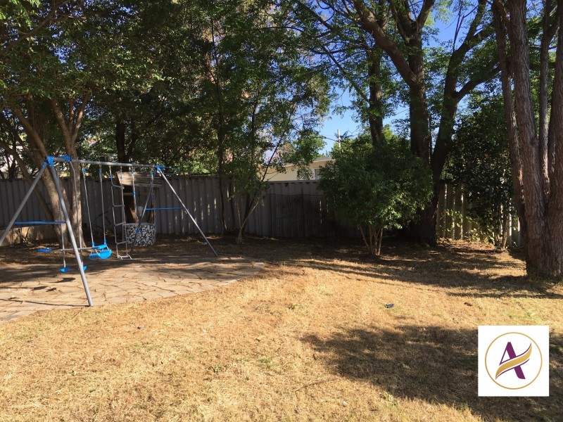 45 Inkpen Way, Orelia WA 6167