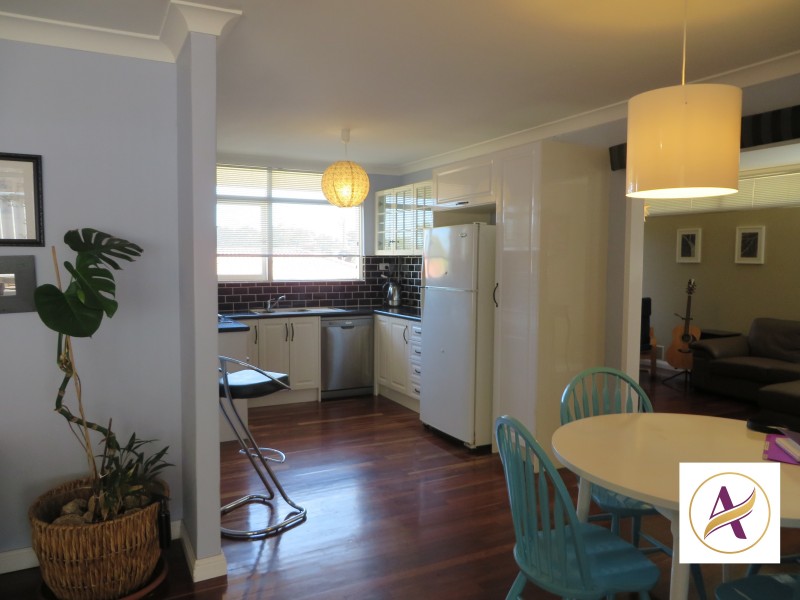 45 Inkpen Way, Orelia WA 6167