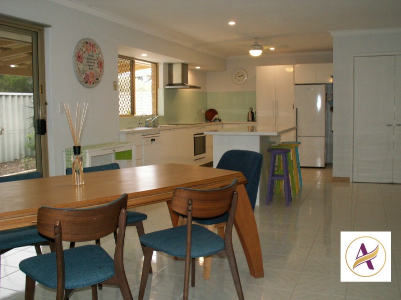 2A  Kingston Place, Kardinya WA 6163