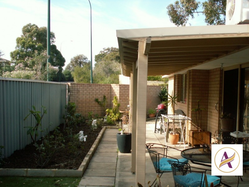 2A  Kingston Place, Kardinya WA 6163