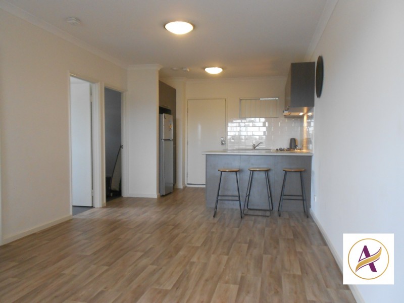 13/53 Gaebler Road, Hammond Park WA 6164