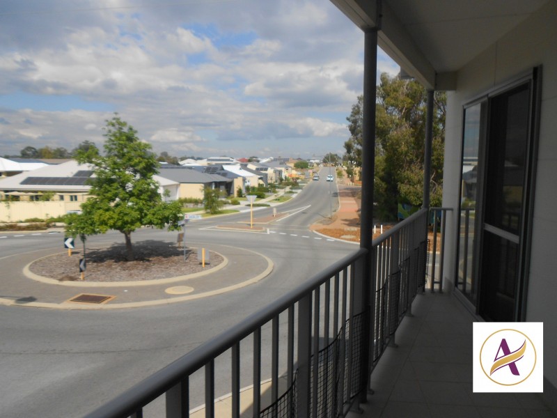 13/53 Gaebler Road, Hammond Park WA 6164