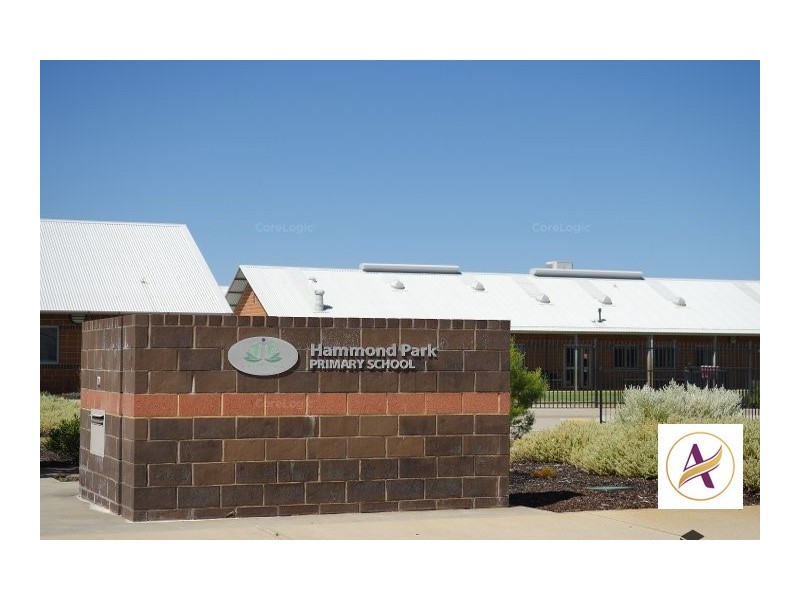 20/2 Cooli Street, Hammond Park WA 6164