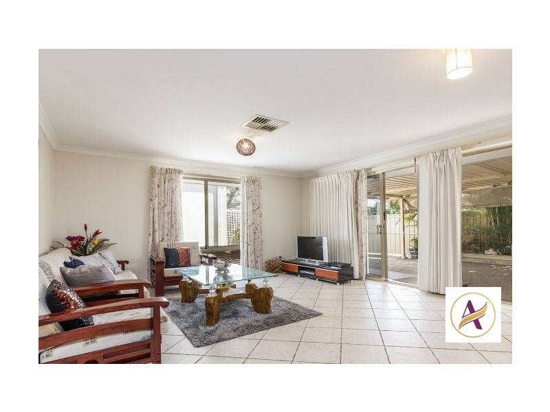20 Freshwater Drive, Atwell WA 6164